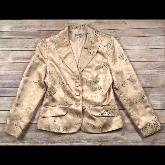 Kay Unger Jackets & Blazers - Gorgeous Kay Unger blazer